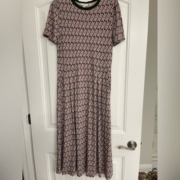 Boden Maxi Jersey Dress - Sz 8 pink and green geometric design comfortable - Picture 1 of 8